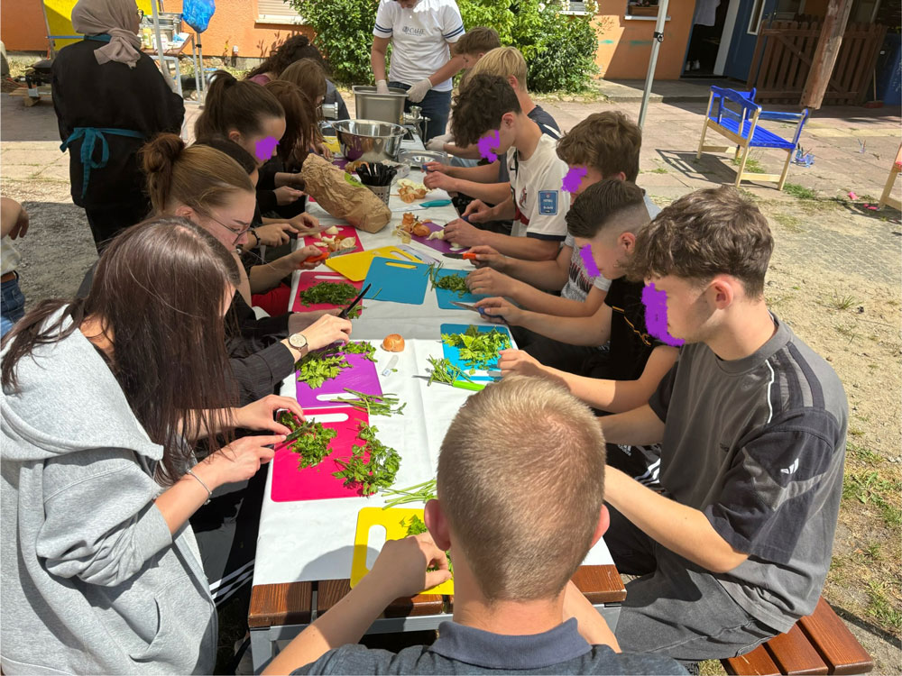 Mit-Mach-Essen-Biulding-workshop–United_Action